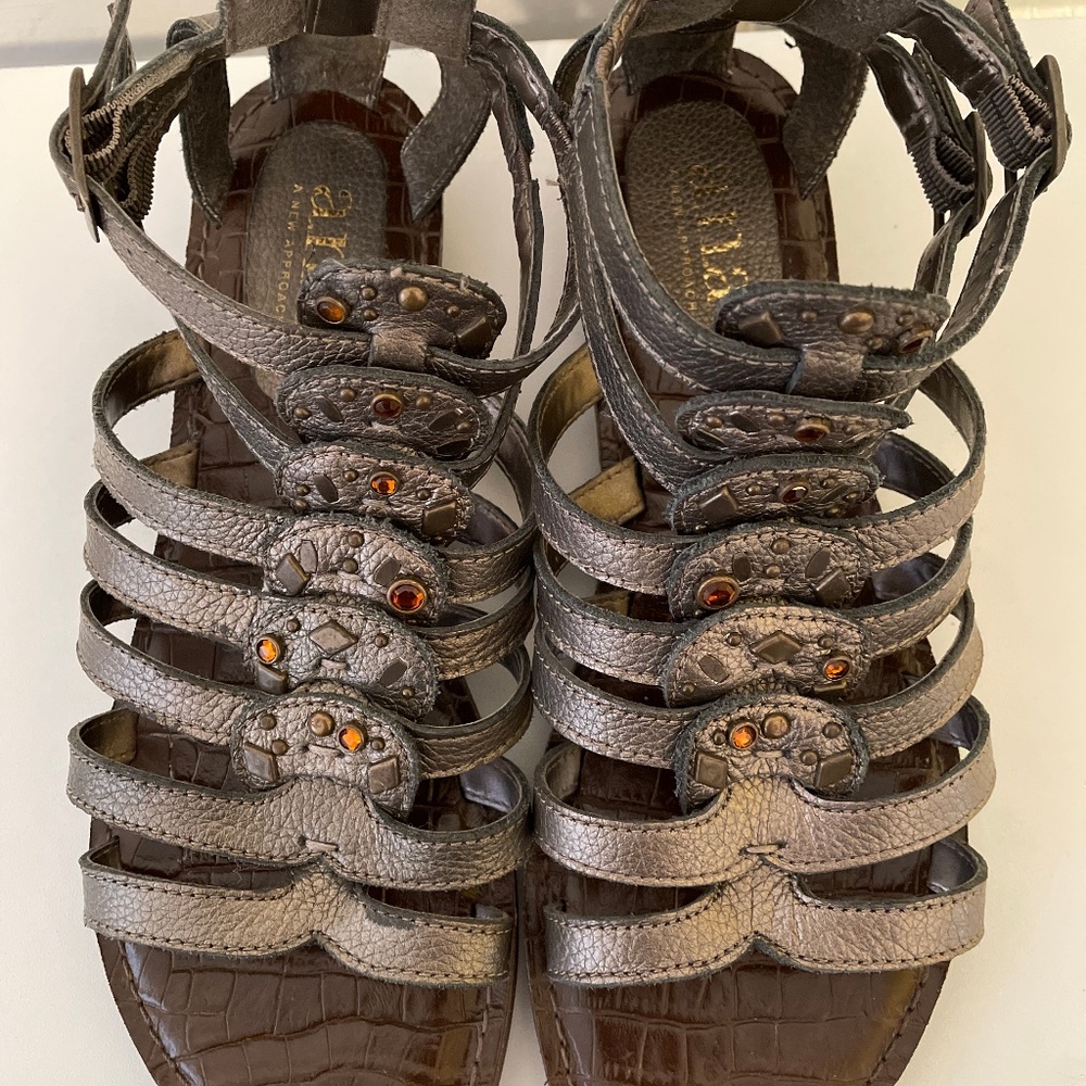 Women's Gladiator Sandal Size 7.5
